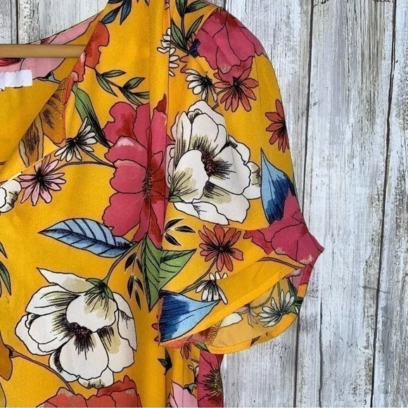 DR2 Daniel Rainn Marigold Floral Blouse - Picture 2 of 5